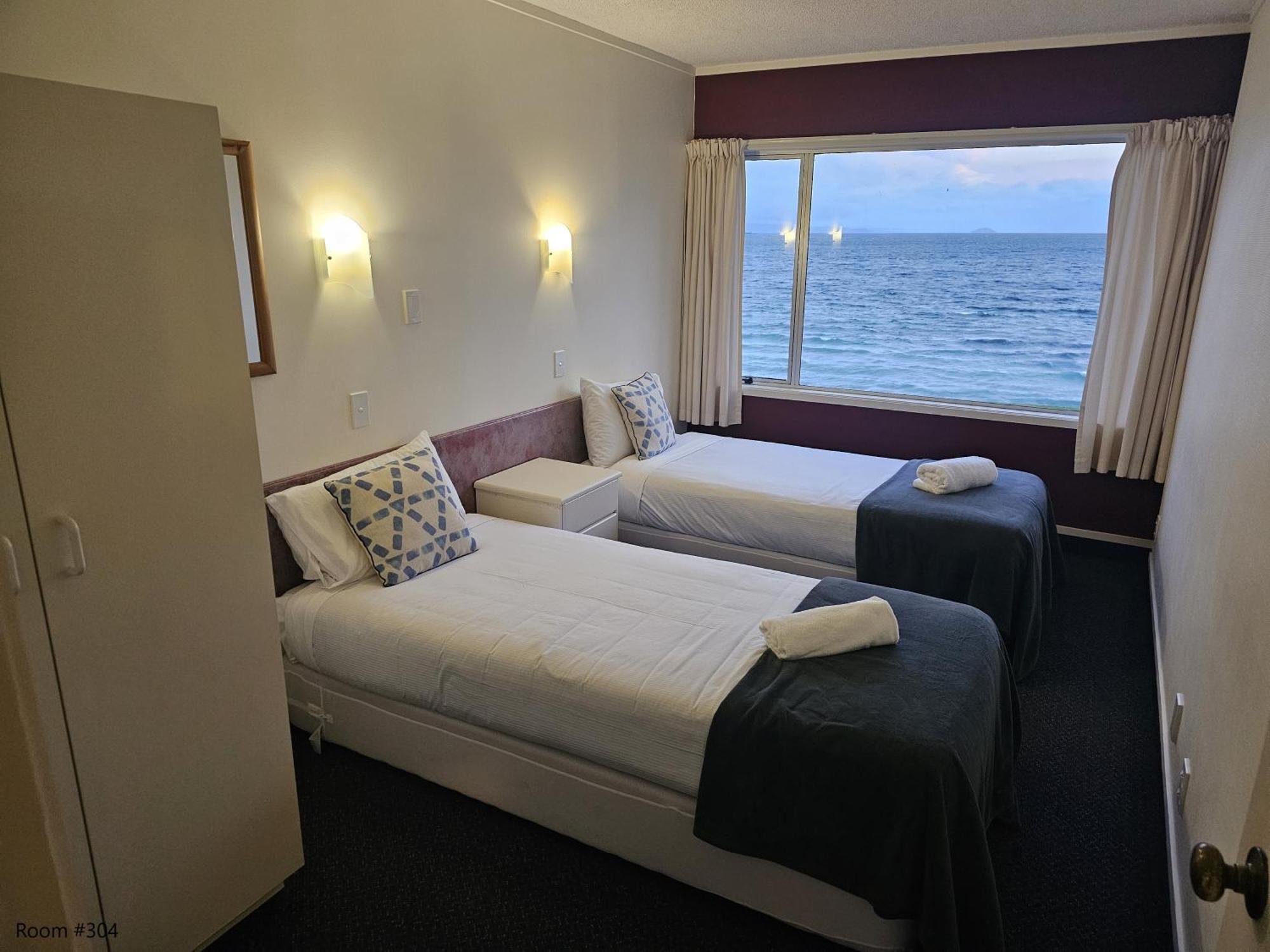 Tui Oaks Motel Lago Lago Taupo Esterno foto