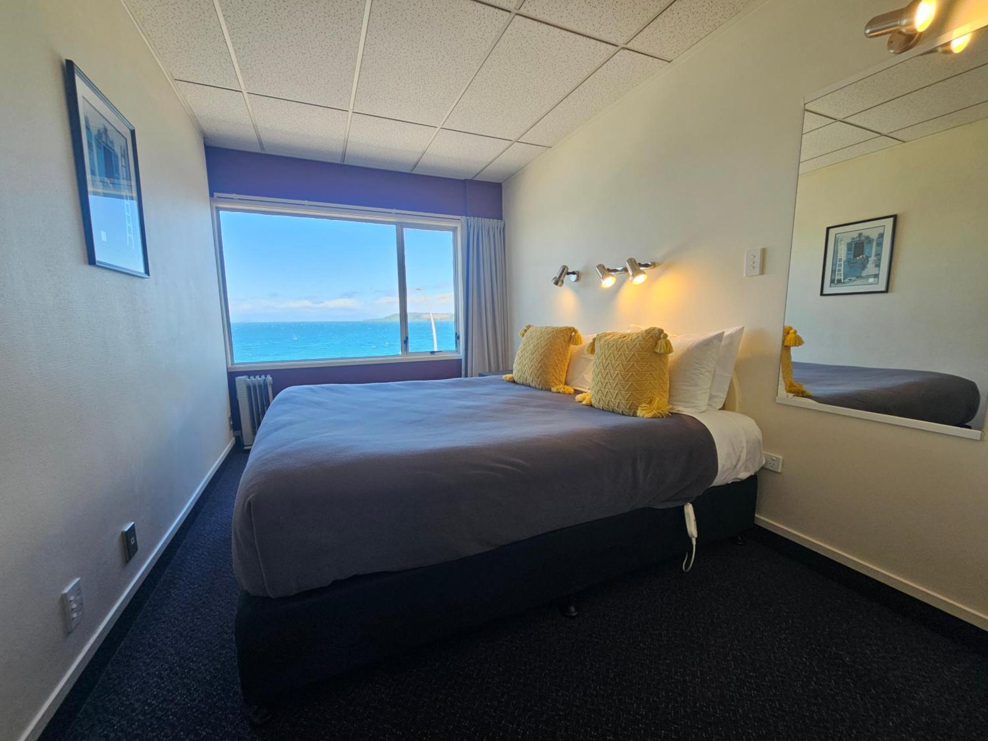 Tui Oaks Motel Lago Lago Taupo Esterno foto