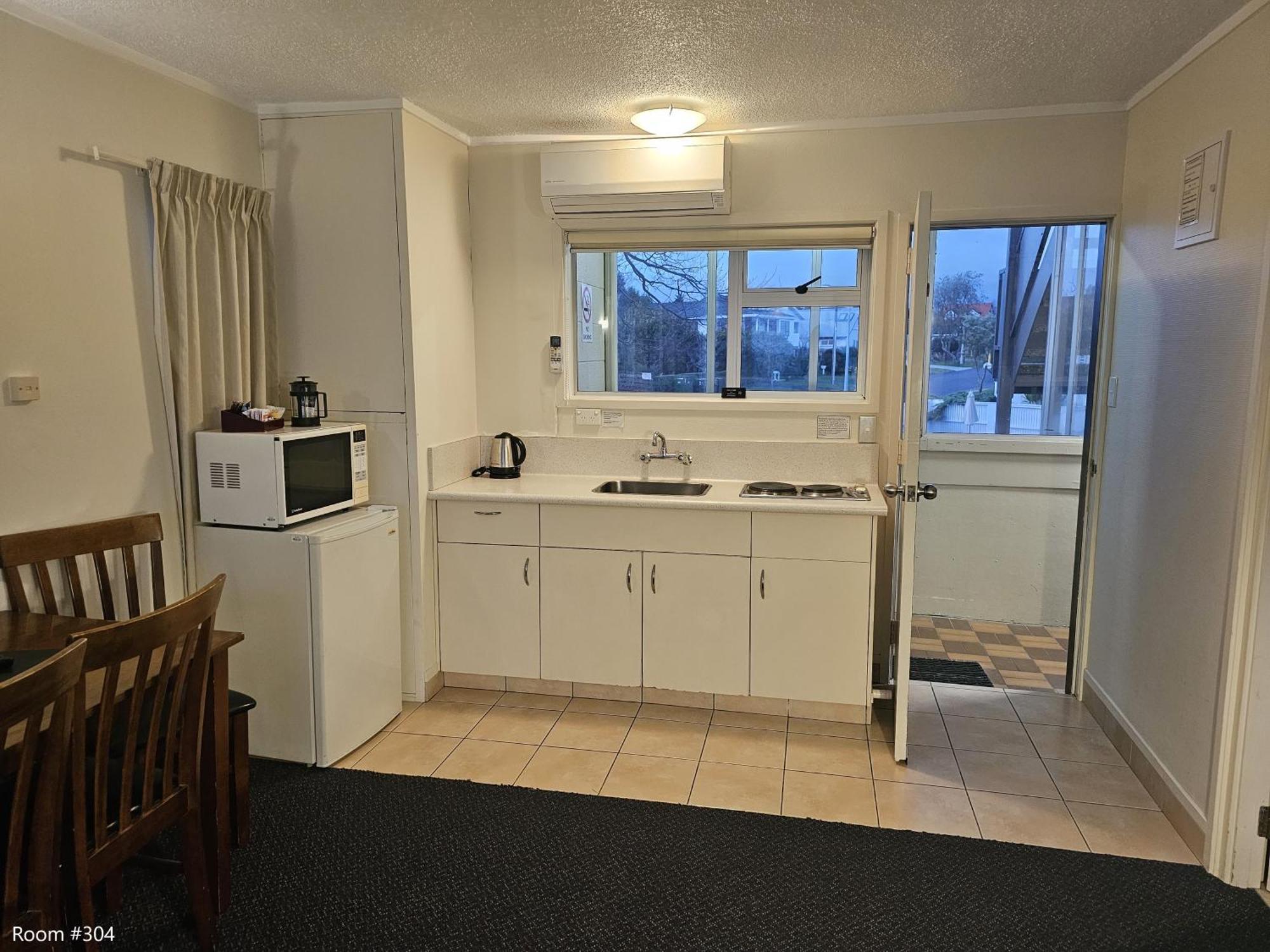 Tui Oaks Motel Lago Lago Taupo Esterno foto