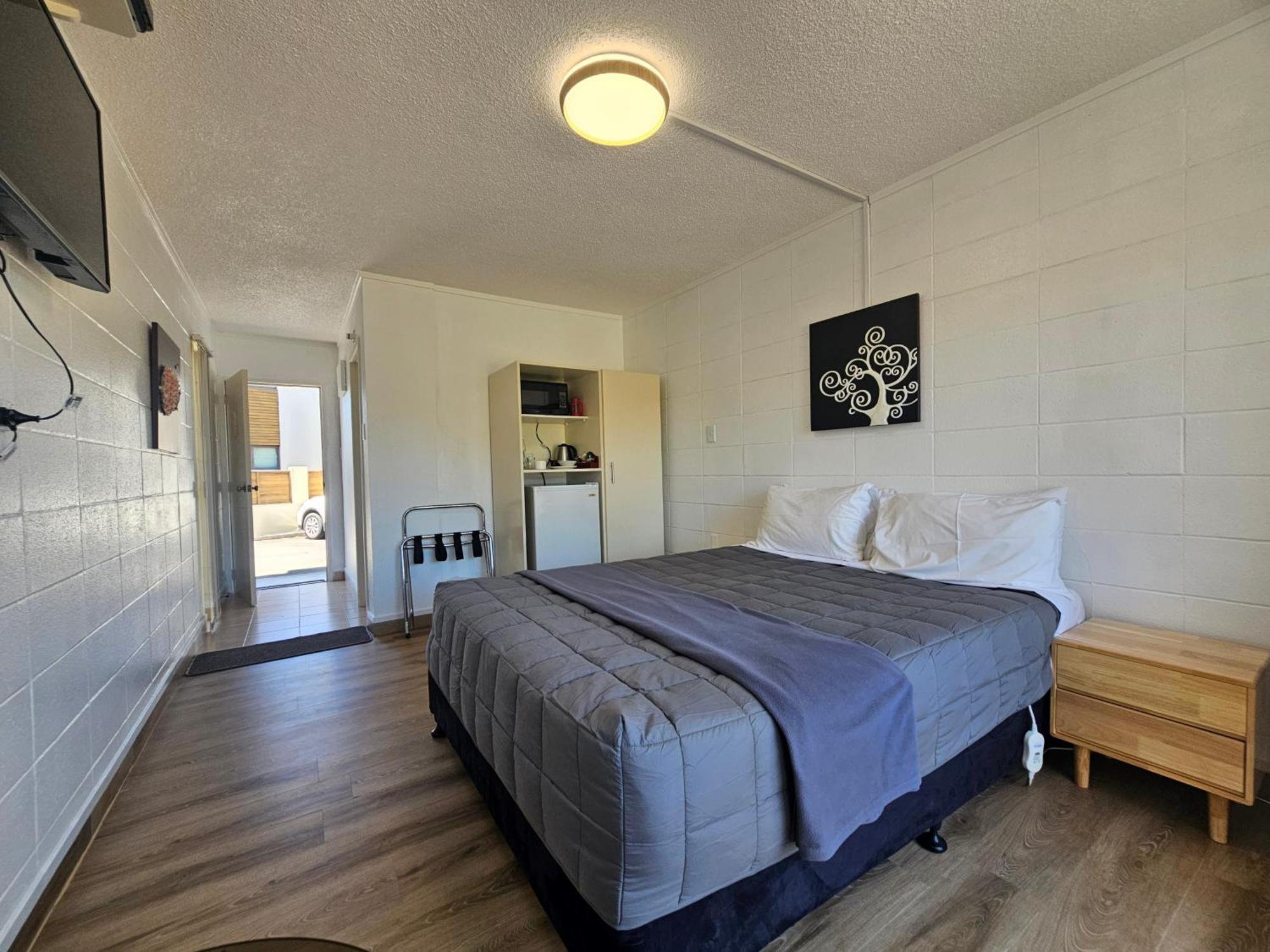 Tui Oaks Motel Lago Lago Taupo Esterno foto