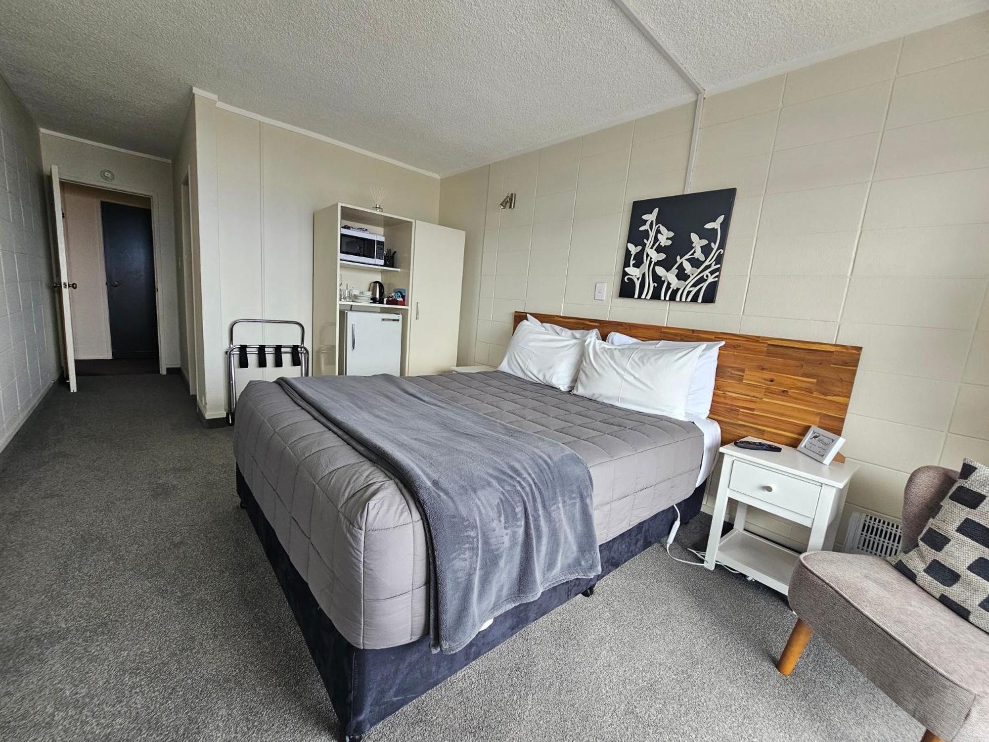Tui Oaks Motel Lago Lago Taupo Esterno foto