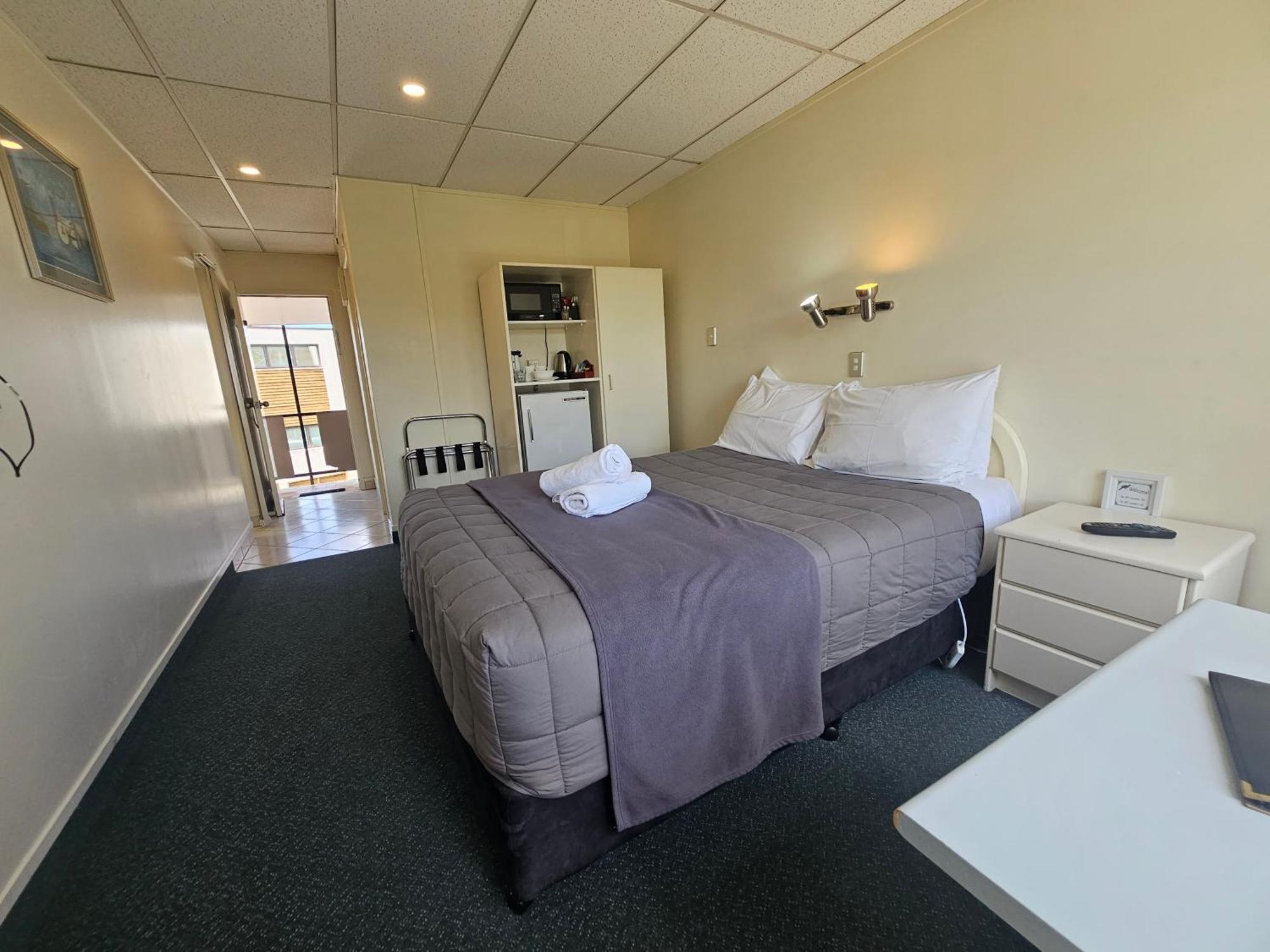 Tui Oaks Motel Lago Lago Taupo Esterno foto